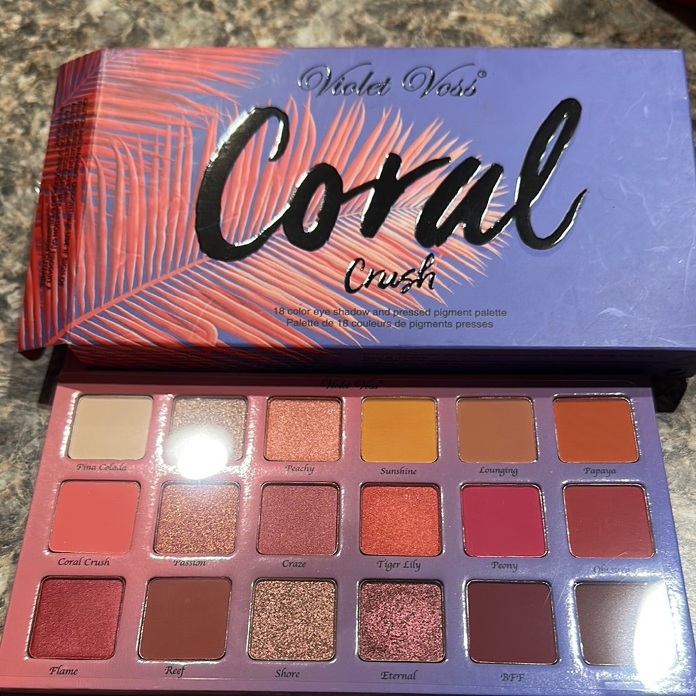 Violet Voss Coral Crush Eyeshadow Palette